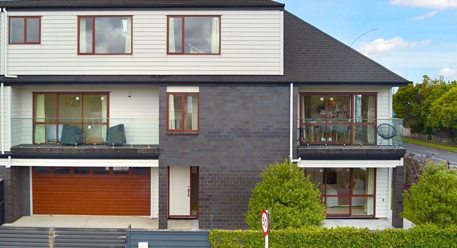  at 1/218 Balmoral Road, Mount Eden, Auckland City, Auckland