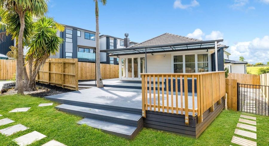  at 93 Kervil Avenue, Te Atatu Peninsula, Auckland
