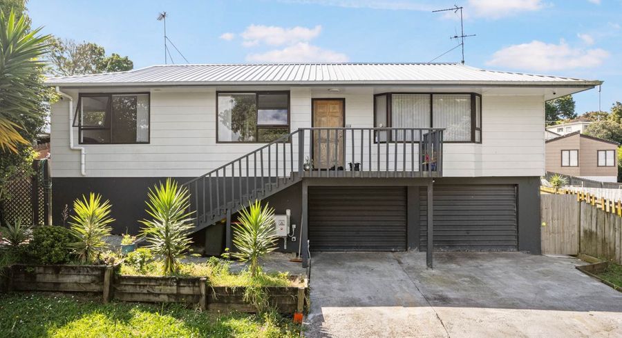  at 4 Flamingo Court, Goodwood Heights, Auckland