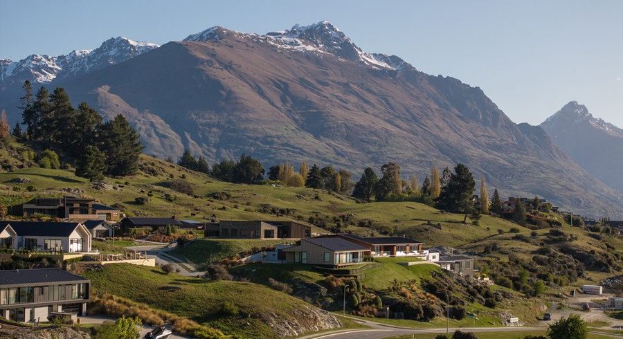  at Stage 3, Peninsula Hill, Kelvin Heights, Queenstown-Lakes, Otago