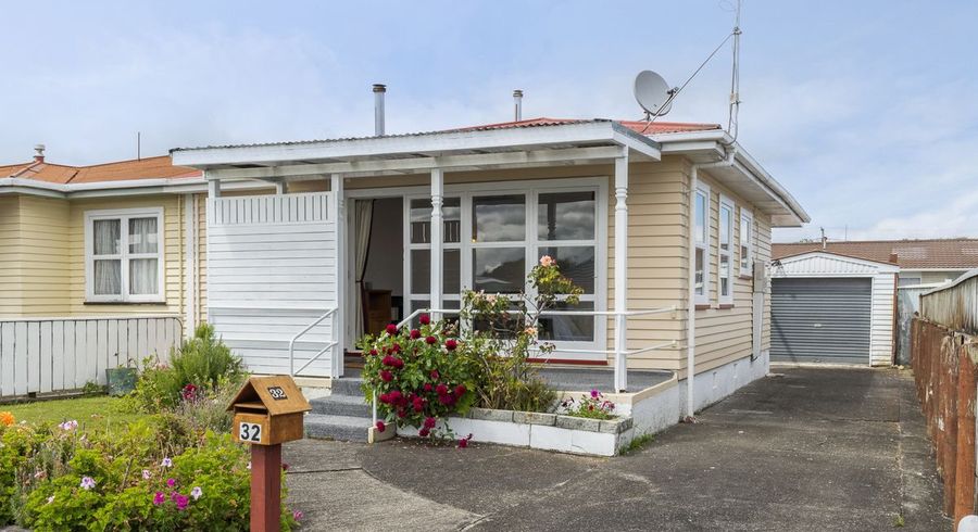  at 32 Kent Street, Levin, Levin