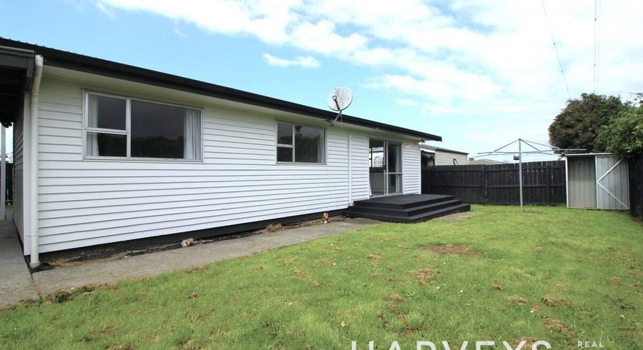  at 6/25 Solveig Place, Randwick Park, Auckland