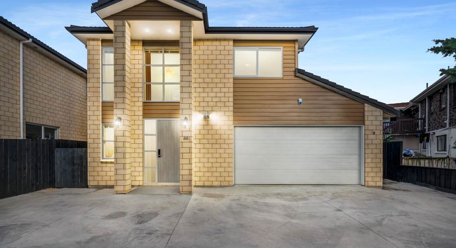  at 9 Gardenia Grove, Half Moon Bay, Auckland
