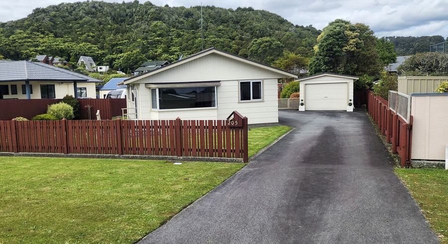  at 205 Main South Road, Karoro, Grey, West Coast
