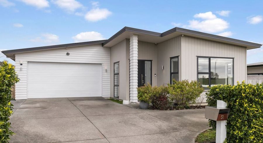  at 51 Kahawairahi Drive, Beachlands, Auckland