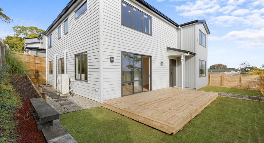  at 11A Banyan Drive, Totara Heights, Manukau City, Auckland