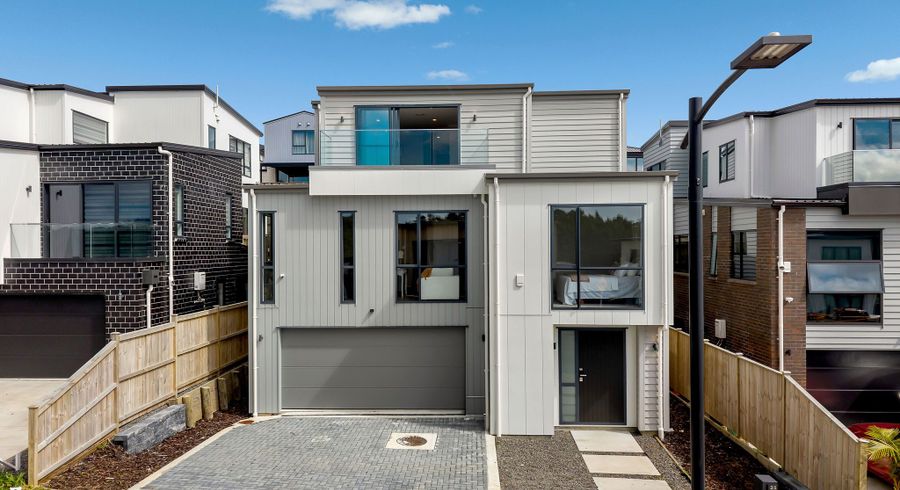  at 25 Bremner Ridge Street, Flat Bush, Manukau City, Auckland