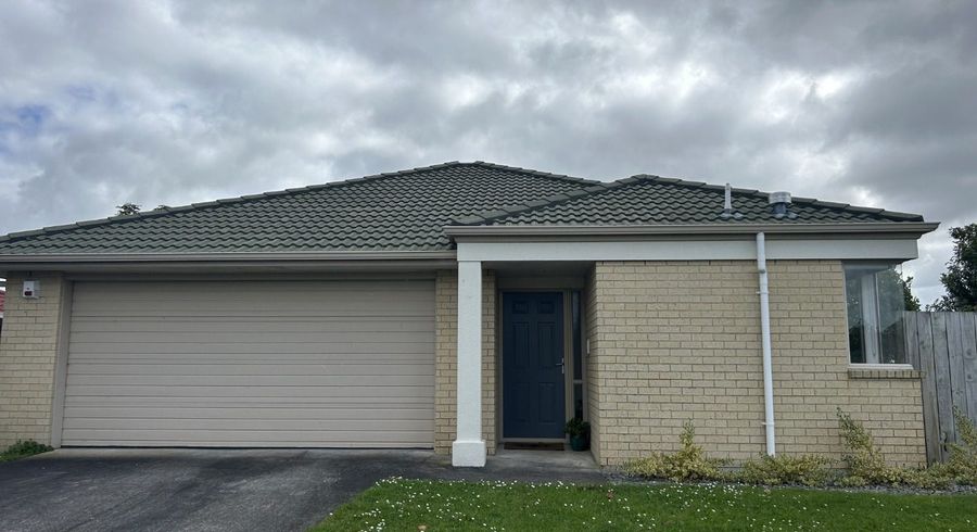  at 2 Grevillea Place, Melville, Hamilton