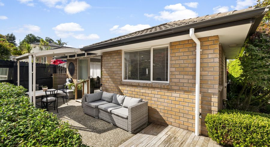  at 2/22 Ellenbury Place, Stanmore Bay, Whangaparaoa