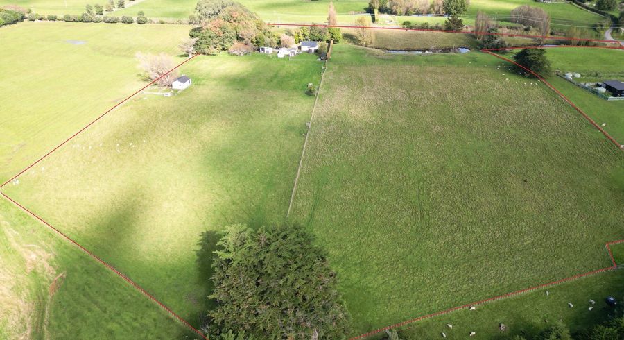  at 711 No 2 Line, Whanganui