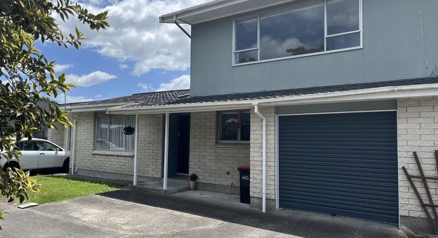  at 2/27 Islington Place, Tamatea, Napier