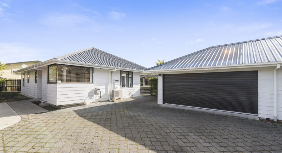  at 8B Holland Street, Glenholme, Rotorua, Bay Of Plenty