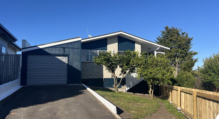  at 33a Russleigh Drive, Dinsdale, Hamilton, Waikato