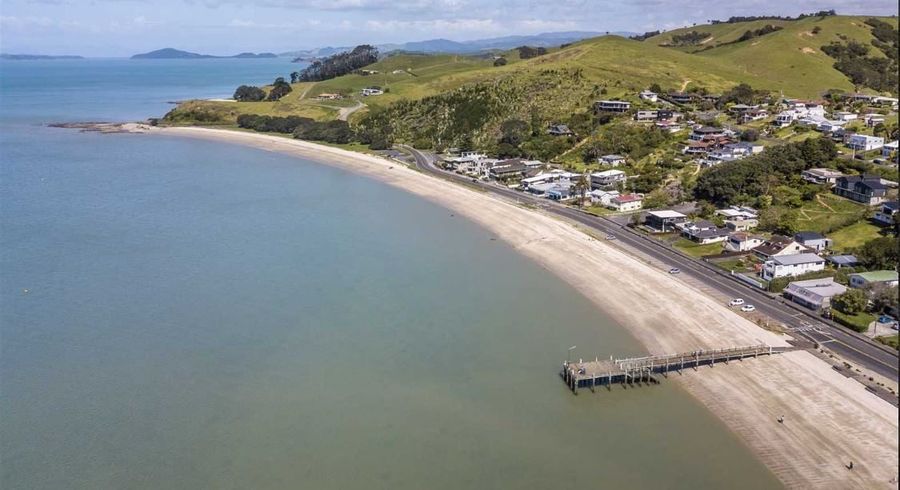  at 6 Colson Lane, Maraetai, Manukau City, Auckland