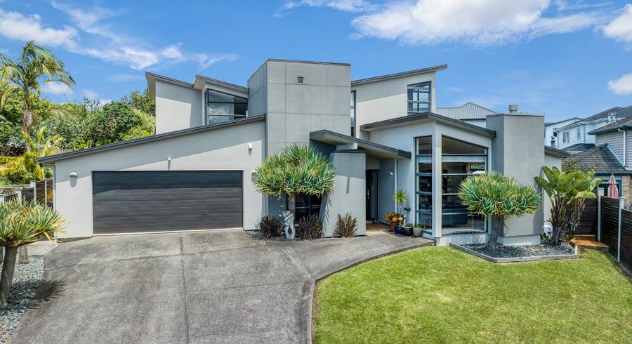  at 23 Malin Place, Pinehill, Auckland