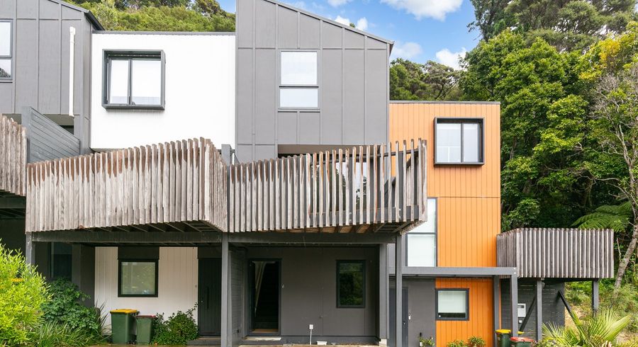  at 4 Rato Rise, Lower Hutt, Lower Hutt, Wellington