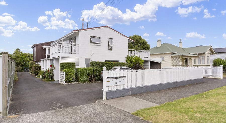  at 2/43 Halesowen Avenue, Sandringham, Auckland