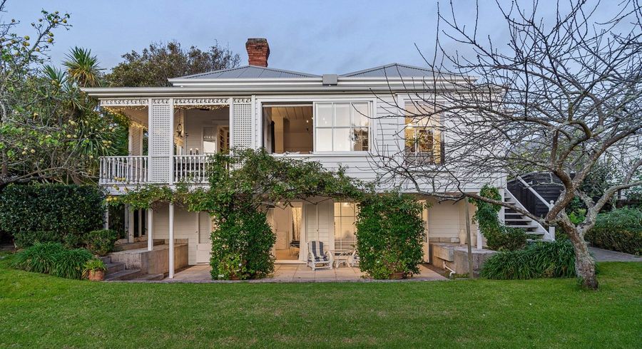  at 3 Chamberlain Street, Grey Lynn, Auckland
