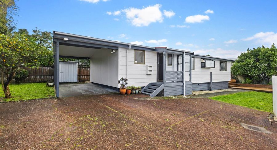  at 2/14 Gleneagles Grove, Wattle Downs, Manukau City, Auckland