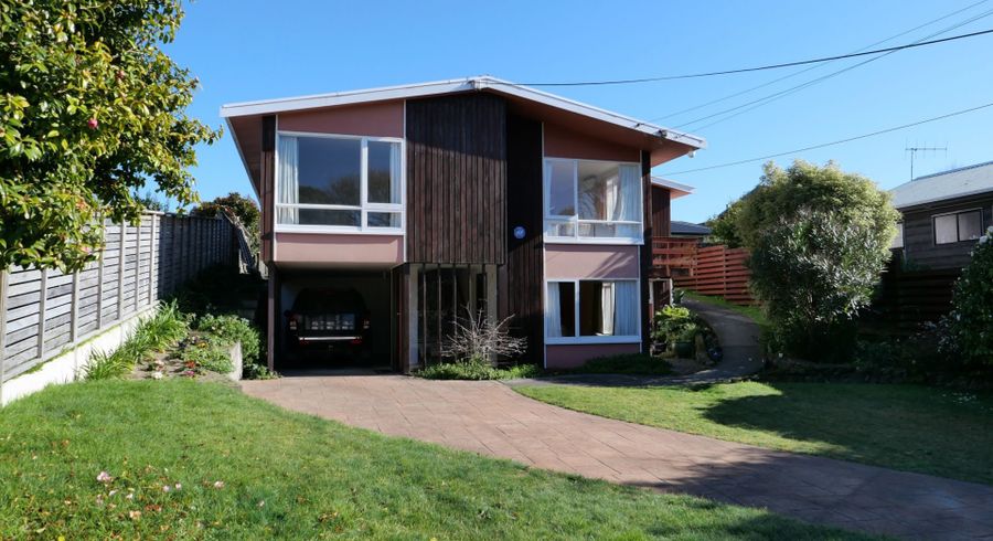  at 81 Kiwi Rd, Raumati Beach, Kapiti Coast, Wellington