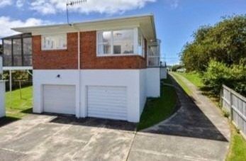  at 5/174 East Coast Road, Forrest Hill, Auckland