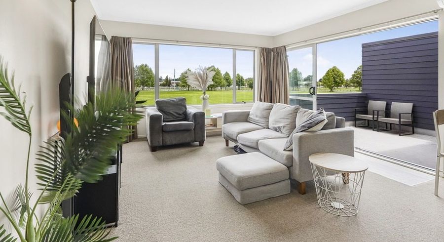  at 19H Inverness Avenue, Hamilton East, Hamilton