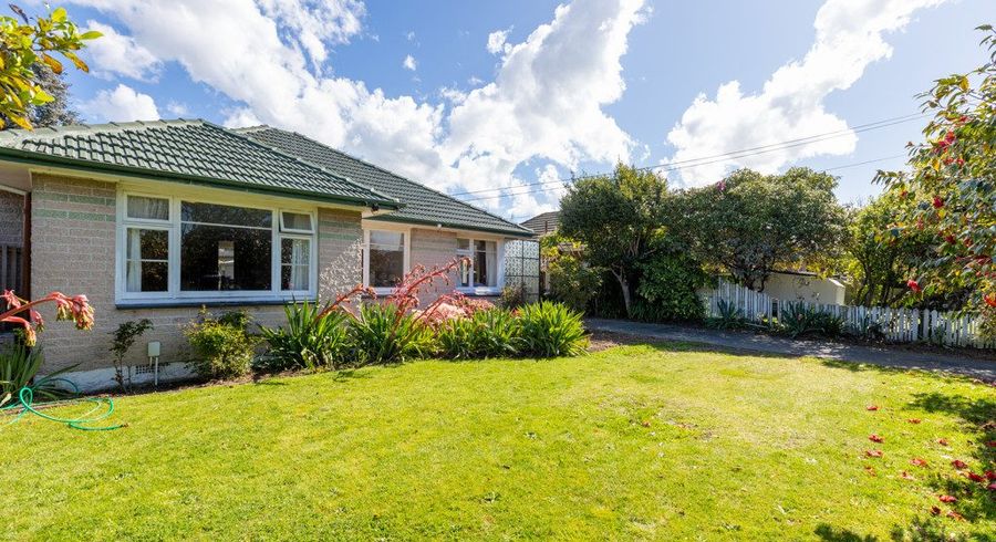  at 37 Appleby Crescent, Burnside, Christchurch City, Canterbury