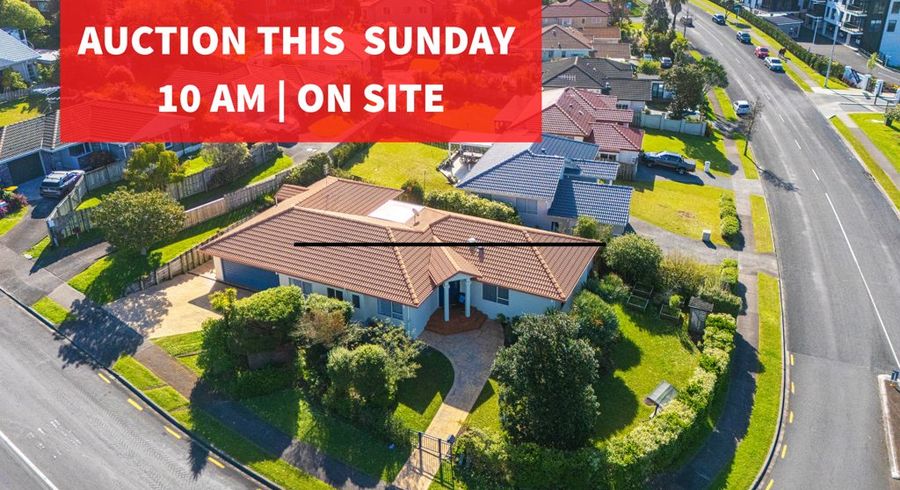  at 1 Bluebird Crescent, Unsworth Heights, North Shore City, Auckland