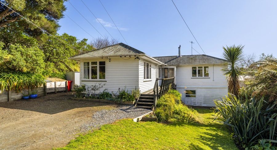  at 61 Tiromoana Road, Raumati South, Paraparaumu