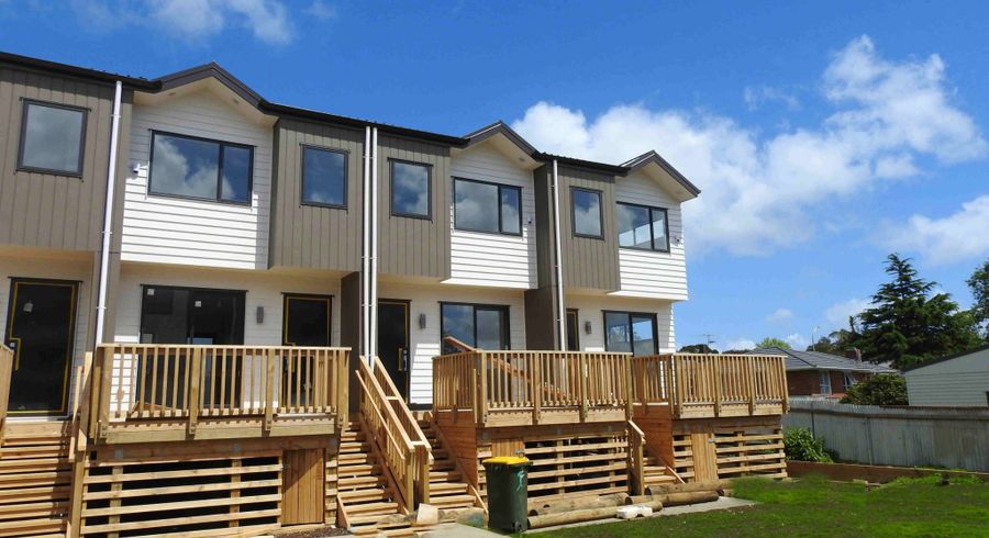  at 4/15 Rush Place, Mangere, Manukau City, Auckland