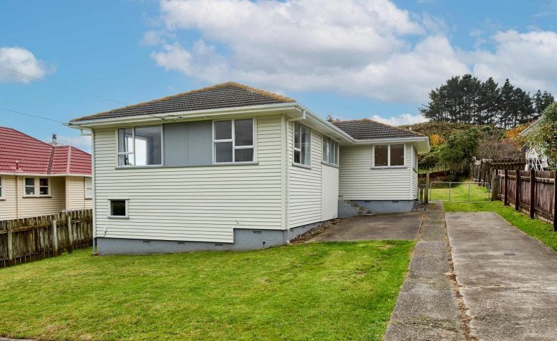  at 5 Moult Street, Titahi Bay, Porirua