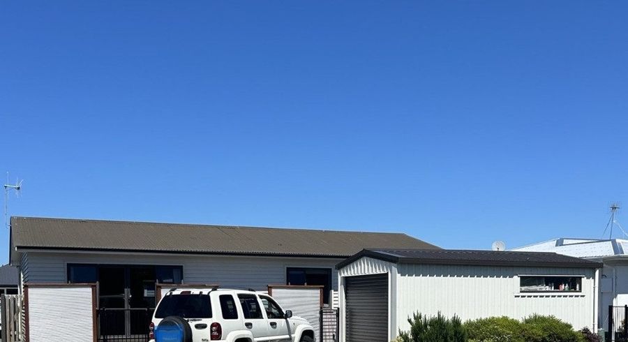  at 100 Murphy Road, Taradale, Napier, Hawke's Bay