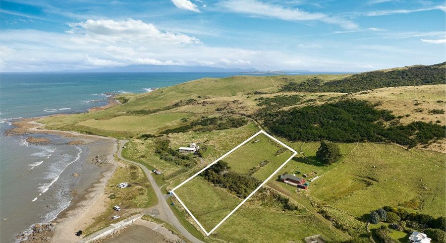  at 330 Colac Foreshore Road, Colac Bay, Southland, Southland