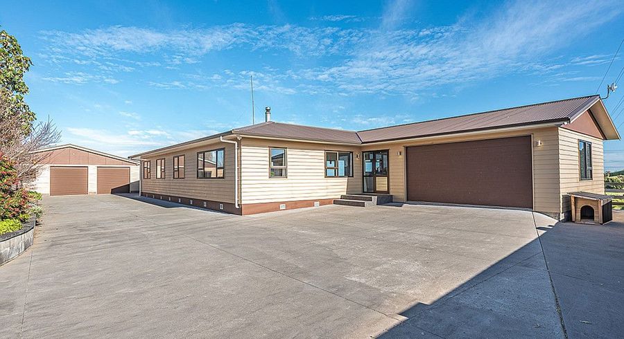  at 1669 State Highway 3, Maxwell, Whanganui