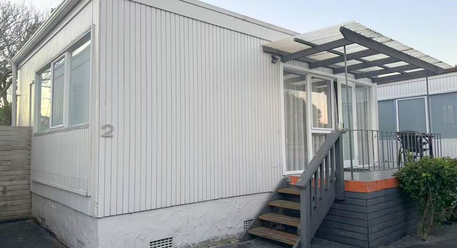  at 6 Greydene Place (week to week booking), Takapuna, North Shore City, Auckland