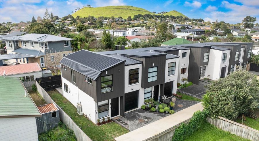  at 13F Purata Place, Mangere Bridge, Manukau City, Auckland