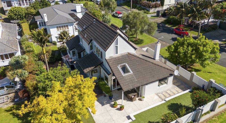  at 9 Park Avenue, Takapuna, Auckland