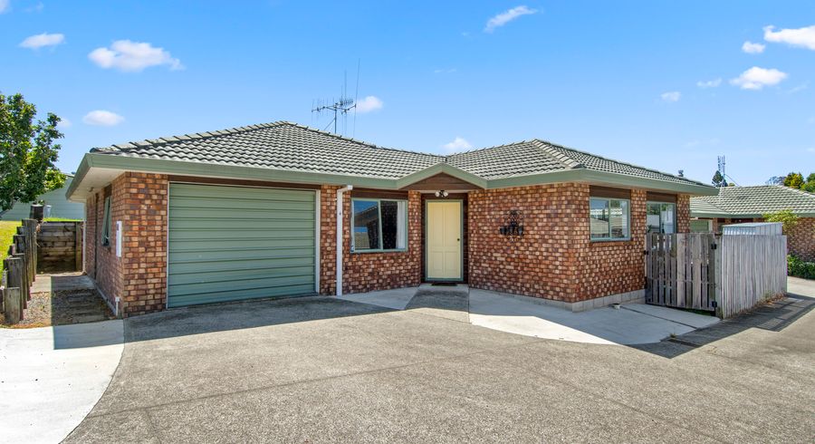  at 49D Coopers Road, Gate Pa, Tauranga