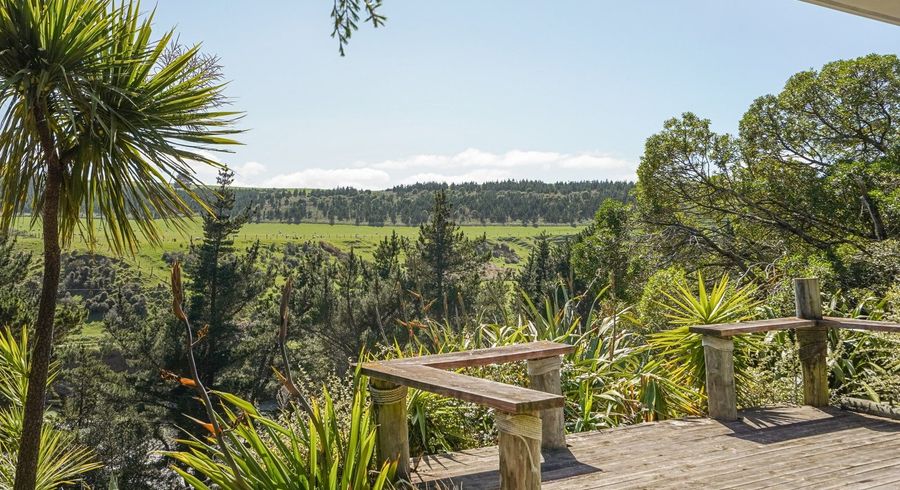  at 1 Lindsay Terrace, Motunau, Greta Valley