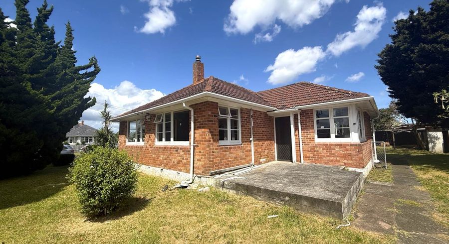  at 91 Pt England Road, Point England, Auckland City, Auckland