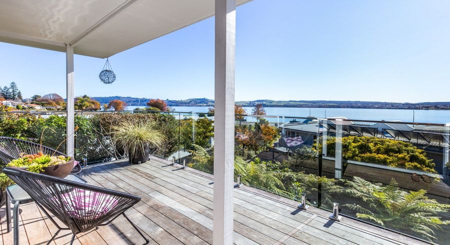  at 358 Lake Terrace, Two Mile Bay, Taupo