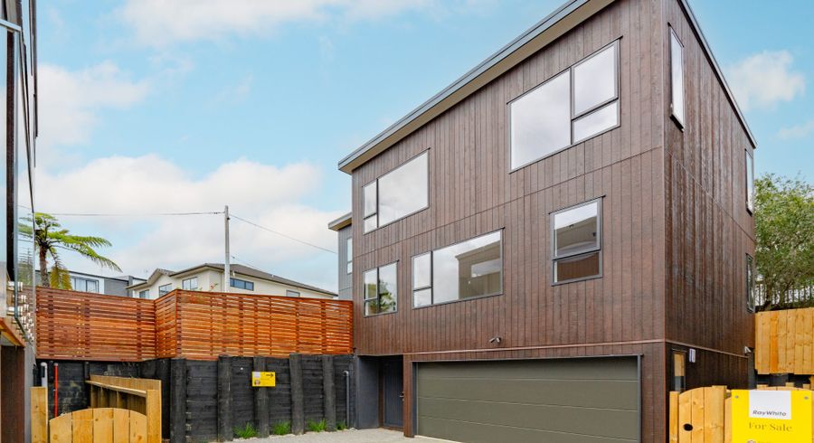  at 5/36 William Souter Street, Forrest Hill, North Shore City, Auckland