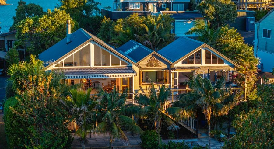  at 5 Kennedy Point Road, Kennedy Point, Waiheke Island, Auckland