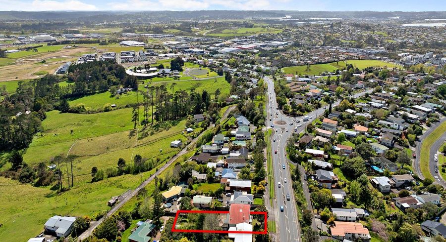  at 434 Don Buck Road, Massey, Waitakere City, Auckland