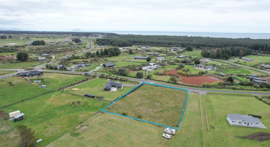  at 10 Kanuka Drive, Waitarere Beach, Horowhenua, Manawatu / Whanganui