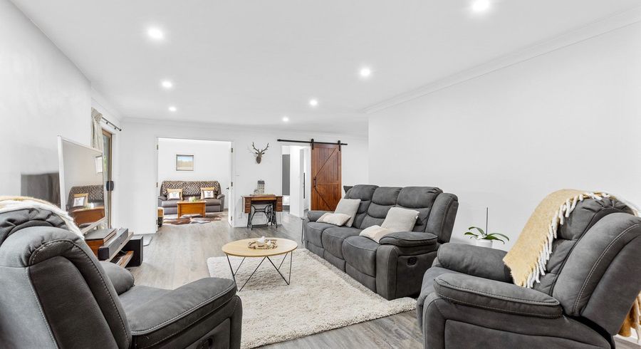 at 32 Haast Place, Awapuni, Palmerston North