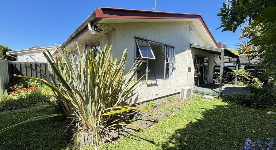  at 1/238 Milton Street, Sydenham, Christchurch