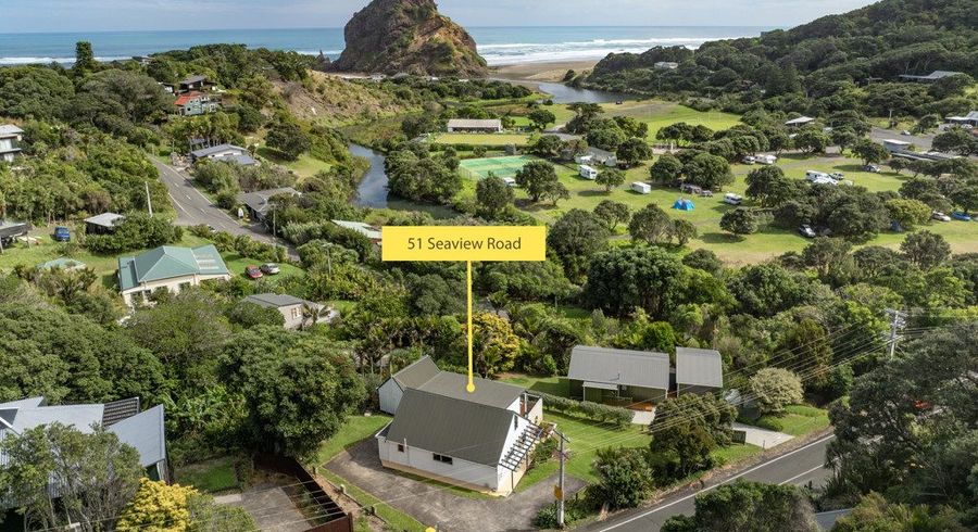 at 51 Seaview Road, Piha, Waitakere City, Auckland