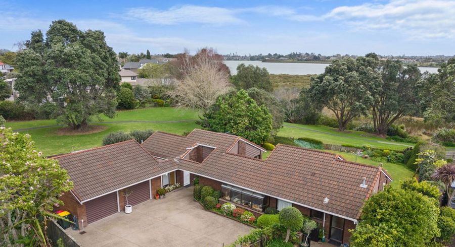  at 69 Walter Strevens Drive, Conifer Grove, Papakura, Auckland
