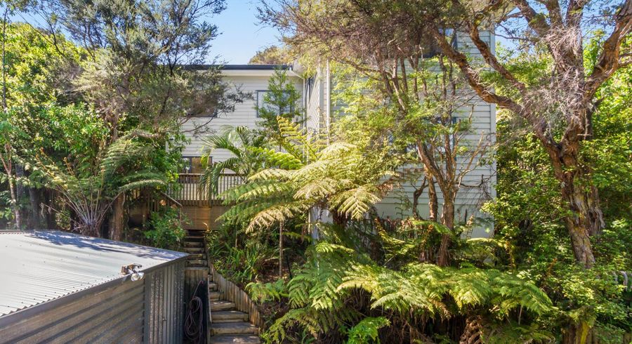  at 726 West Coast Road, Oratia, Auckland